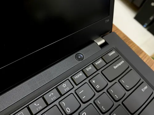 Lenovo Thinkpad T14 Gen 2 Ryzen 7 Pro 5850U | 16GB RAM | 256GB SSD | 14 inch (1920x1080) FHD IPS | Likenew 98%